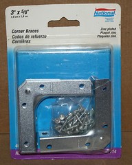 National 3″ x 5/8″ Corner Braces Square Zinc Plated Mending N245-407 V114
