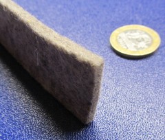 F7 Felt 1/8″ Thick x 1.00″ Wide x 10 Foot Roll