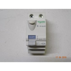 Schneider 16160 Differential Switch ID’clic XE 2P-40A-30mA-AC