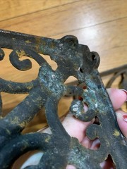 Lot Of 2 Rusty Victorian style Cast Iron Shelf L Brackets Fleur de lis Filigree