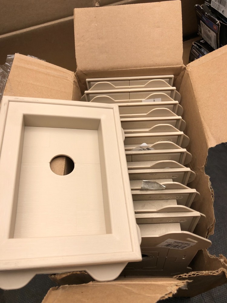 Builders Edge Mount Block Tan 130130003069 (10PK)