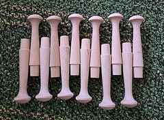 3-1/2″ Shaker Pegs, Unfinished Wood, Pegs Pack Of 12