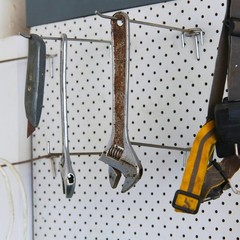 Harfington 25Pcs Pegboard Shelving Hooks 10 Stainless Steel Peg Board Display