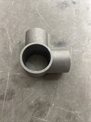 Corner Cross Brace Fitting for 1-5/8″ 41mm Vertical Legs. Box Of Appx 200