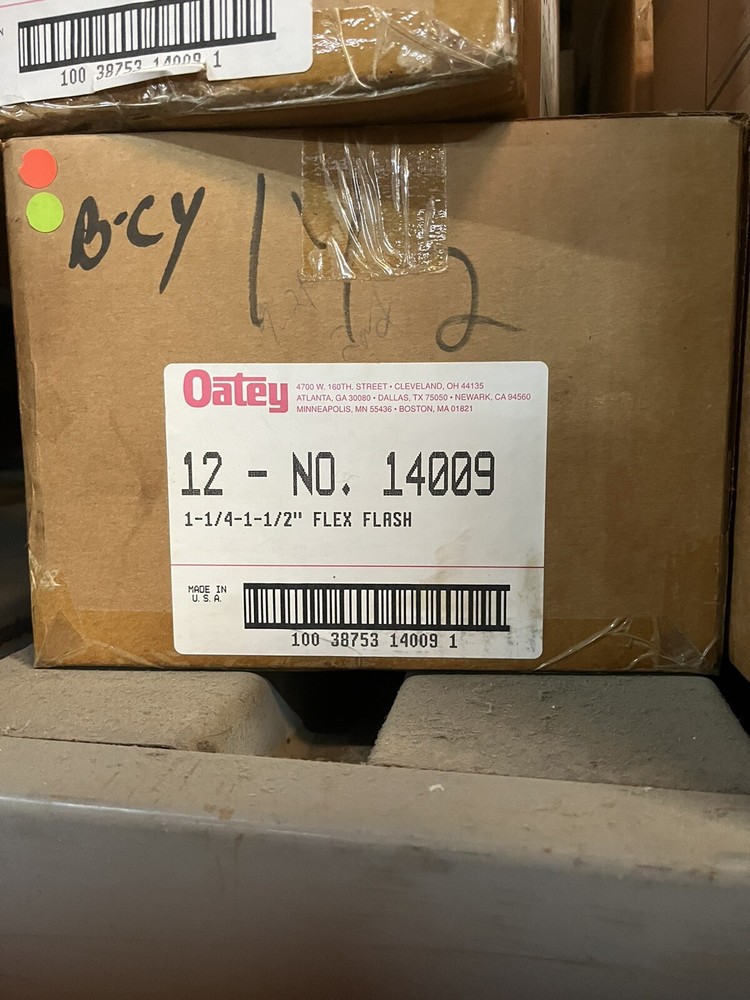 Oatey 14009 (Case of 12) 1.25″-1.5″ Flex-Flash No-Calk Roof Flashings