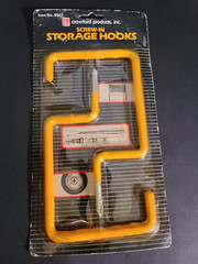 NEW SEALED 6-1/2-Inch Screw-In Yellow Plastic Coated Utility Hook, 2-Pack -SS17
