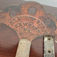 Lot 4 Cast Iron Snow Bird Ice Roof Guards 1902 Patent Newside PA 117 Antique
