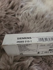 20 Count Siemens 3NW80101 Fuse 10,3×38 25A AM