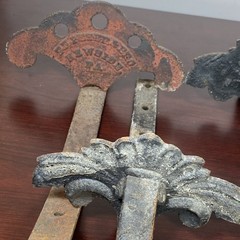 Lot 4 Cast Iron Snow Bird Ice Roof Guards 1902 Patent Newside PA 117 Antique