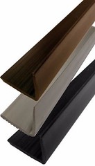 Herco 510 Thermoplastic Angle Corner Moulding Extrusion 1-1/8″ x 1-1/4″ x 6′