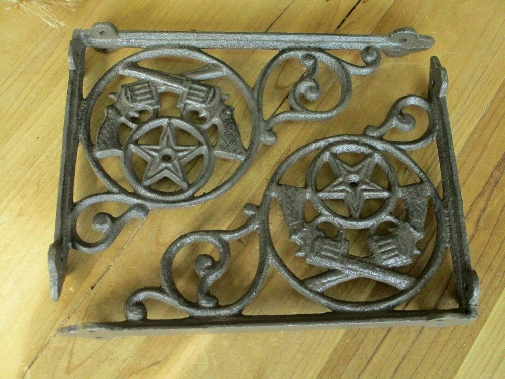 2 Cast Iron Crossed Pistol Brackets Garden Braces Shelf Brackets RUSTIC Western