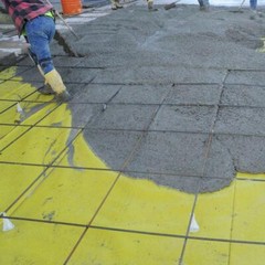 Vapor Barrier Plastic Sheeting Yellow Guard 14 ft x 140 ft. 15 mil Soil Granular