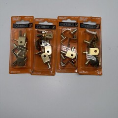 BRAND NEW LOT OF 4 EVERBILT 1/4 IN. BRASS PLATED ANGLED SHELF SUPPORT(8 IN EACH)