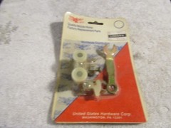 Vintage United States Hardware Mobile Home WP-9033C Roller Kit with Tool NOS