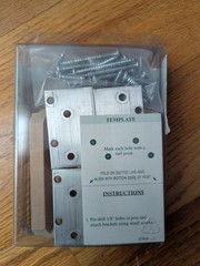 NEW UBS L-Bracket Post Newel Kit 3-1/4″ Hemlock Zinc Plated Unfinished Fastener