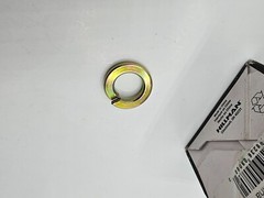 (QTY 100) Split Lock Washers, Zinc-Plated Steel Yellow Dichromate,1/2-In. 300315