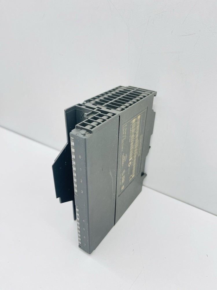 SIEMENS 6ES7322-1BF01-0AA0 Simatic S7 PLC Module