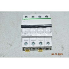 A9F89432 iC60H 4 Pole 32 Amp 10000A C Curve Magnetic Thermal Switch