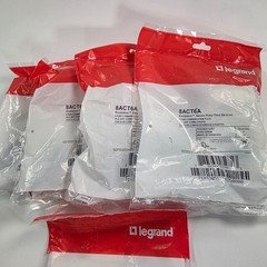 Lot of 5 Legrand Wiremold 8ACT6A Evolution 6 Port Communication Plate Ivory NEW