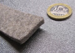 F7 Felt 1/8″ Thick x 1.00″ Wide x 10 Foot Roll