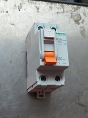 SCHNEIDER 23246 ID’CLIC 40A 2P AC 30 mA DIFFERENTIAL SWITCH (R5S2.5B2)