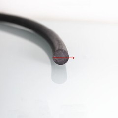 O-type Fluorine Rubber Solid Round Sealing Strip 2mm ~ 15mm Black Oil Resistant