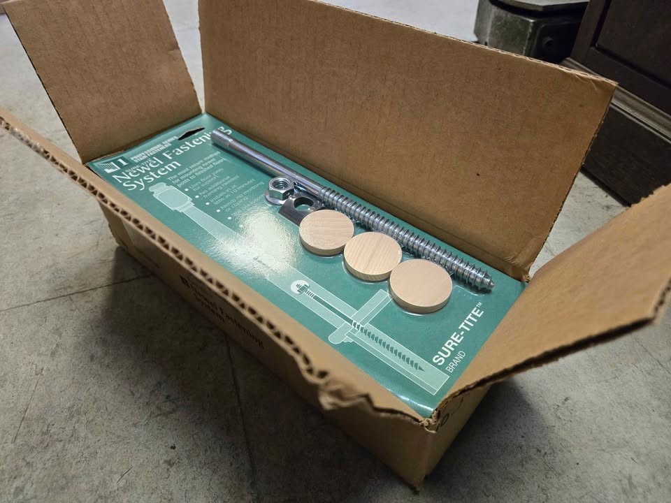 Newel Fastening System Box of 10 packs.