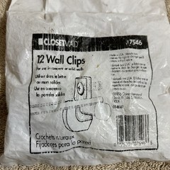 CLOSETMAID 7546 Concrete / Stud Wall Clips QTY: 12 White 200-004