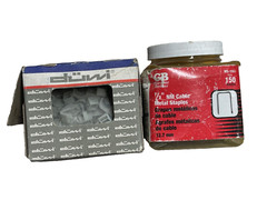 Gardner Bender 1/2″ MS-150J Metal Staples + J-Cable Clips 1.4 lbs together