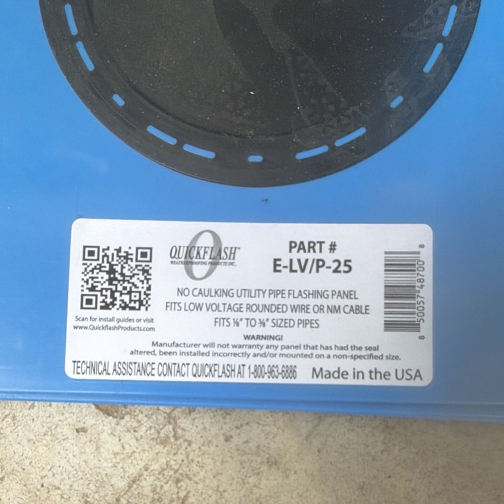 Quickflash E-LV/P-25 No Caulking Utility Pipe Flashing Panel